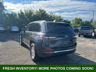 2022 Jeep Grand Cherokee Laredo