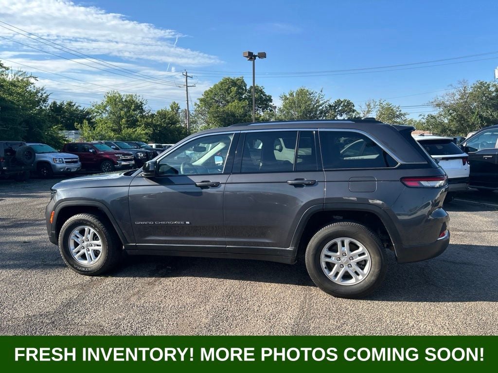 2022 Jeep Grand Cherokee Laredo