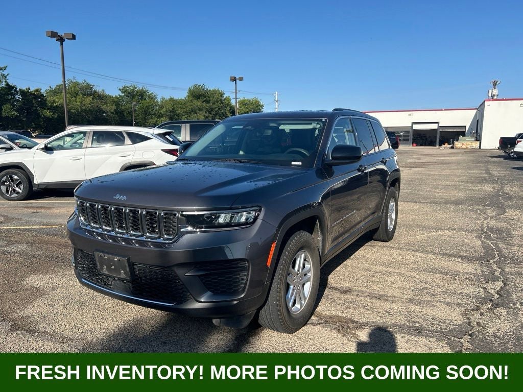 2022 Jeep Grand Cherokee Laredo