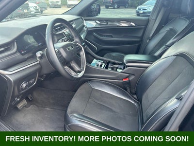 2022 Jeep Grand Cherokee L Altitude