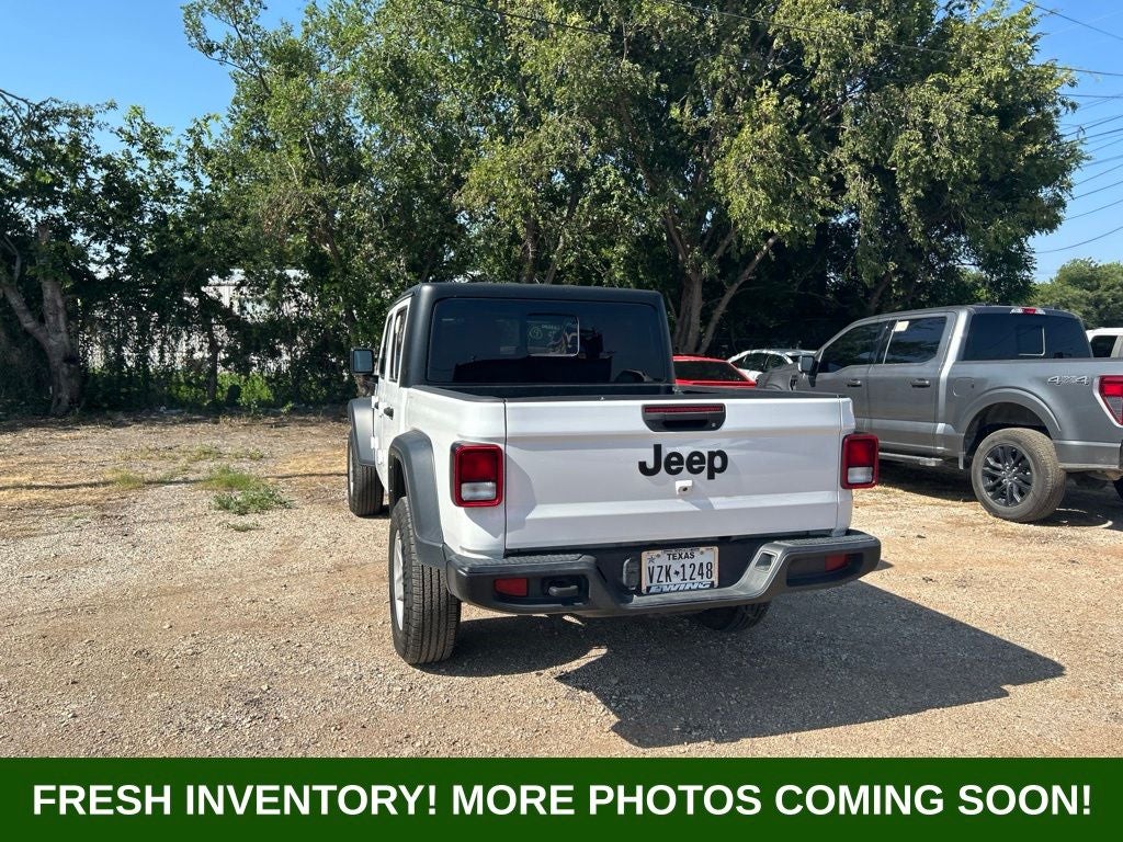 2023 Jeep Gladiator Sport S