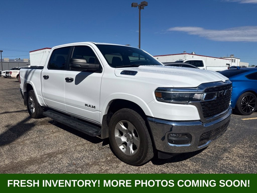 2025 RAM 1500 Big Horn/Lone Star