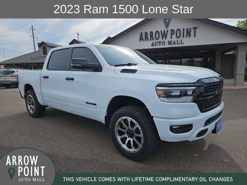 2023 RAM 1500 Big Horn/Lone Star 4x4 Crew Cab 5'7's photo