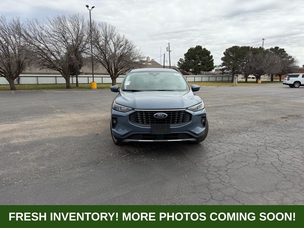 2025 Ford Escape Hybrid Platinum