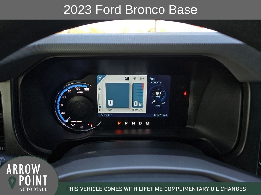 2023 Ford Bronco Base