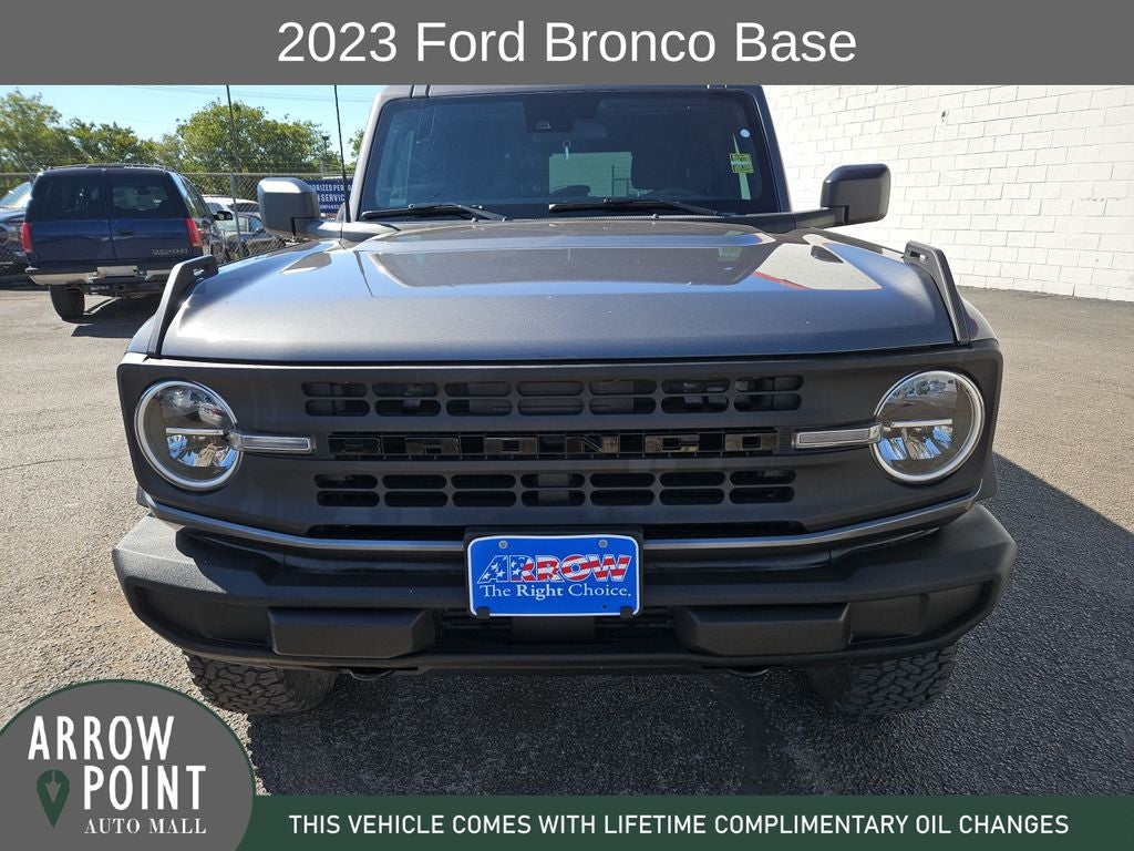 2023 Ford Bronco Base