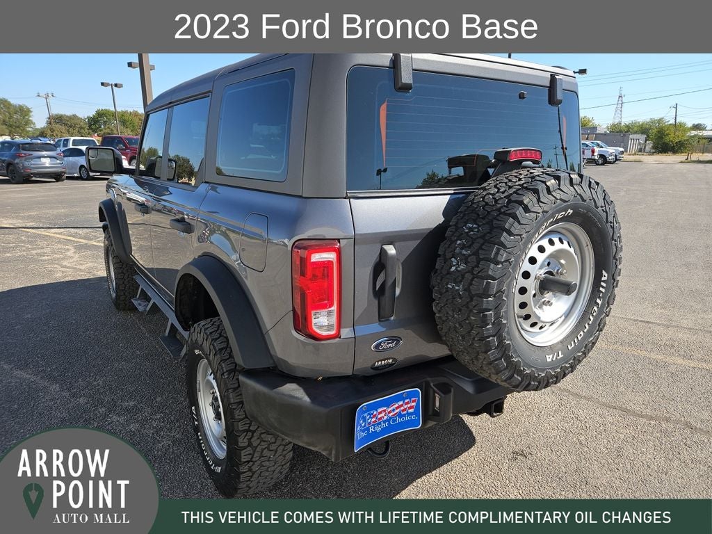 2023 Ford Bronco Base