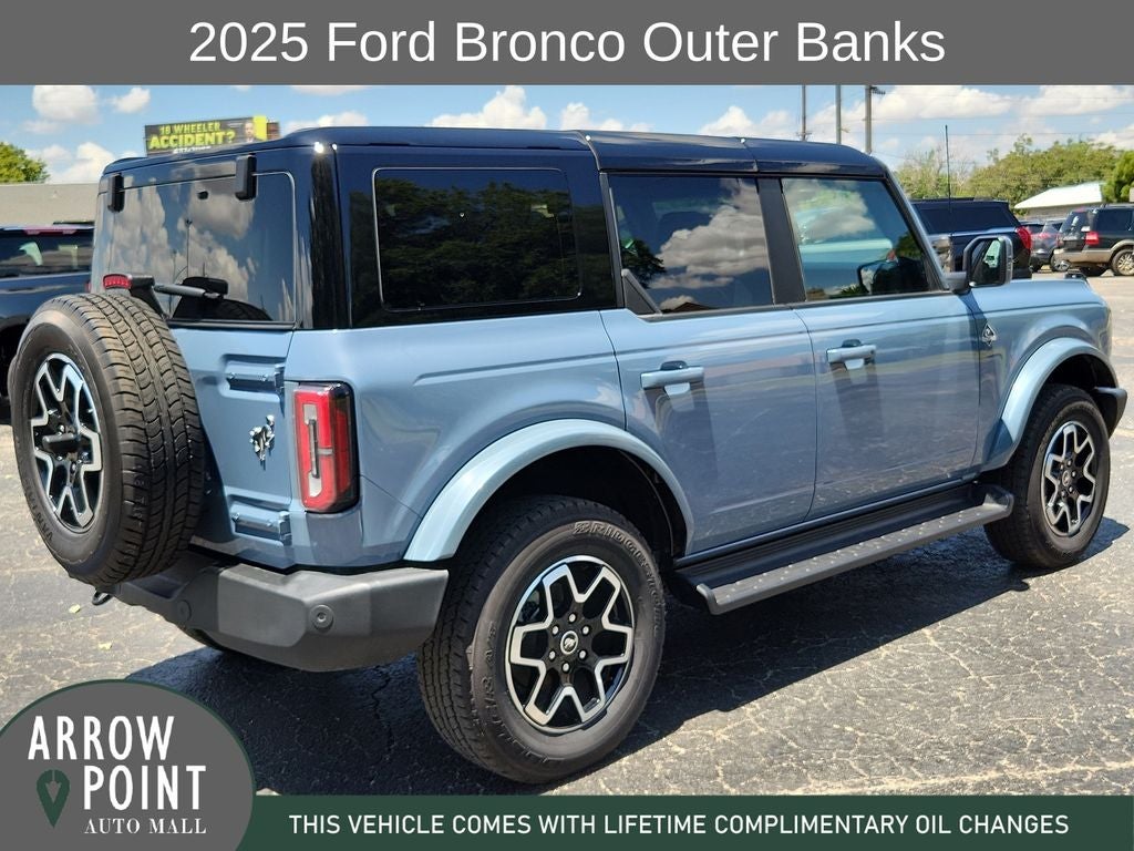 2025 Ford Bronco Outer Banks