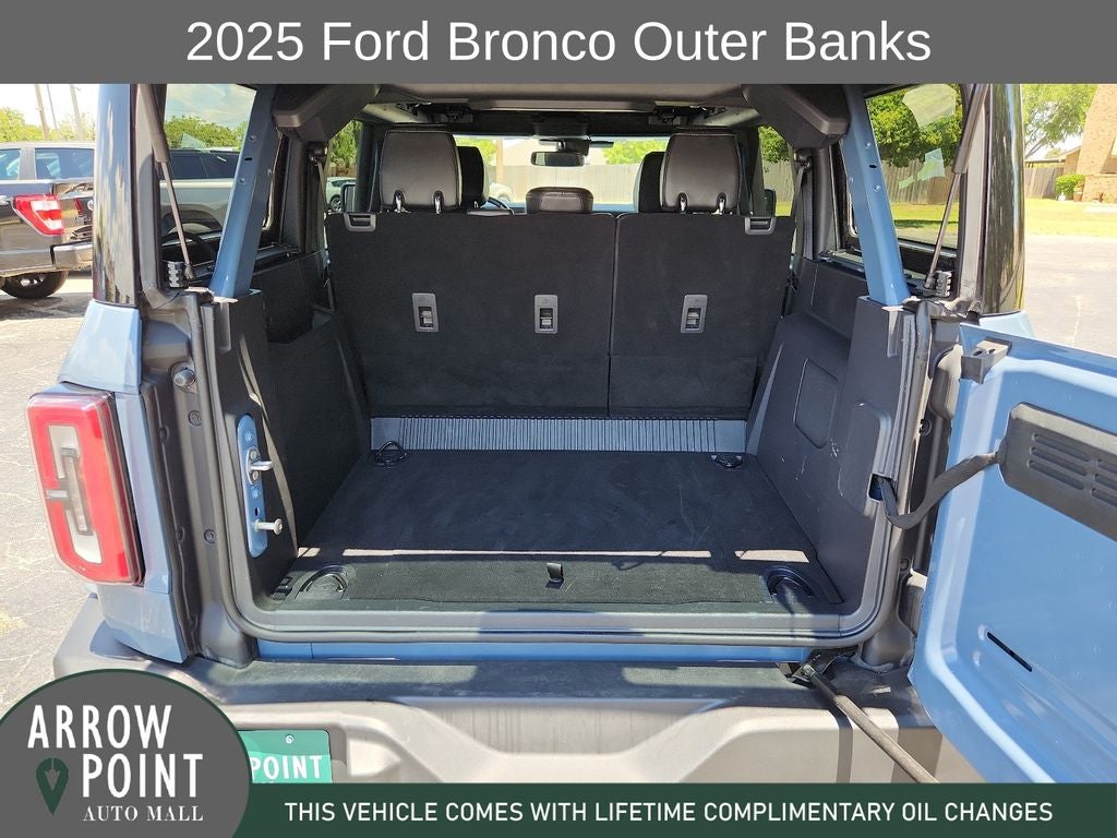 2025 Ford Bronco Outer Banks