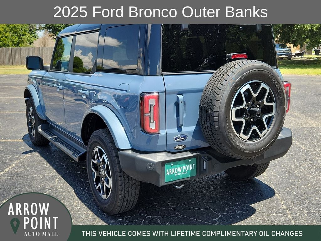 2025 Ford Bronco Outer Banks