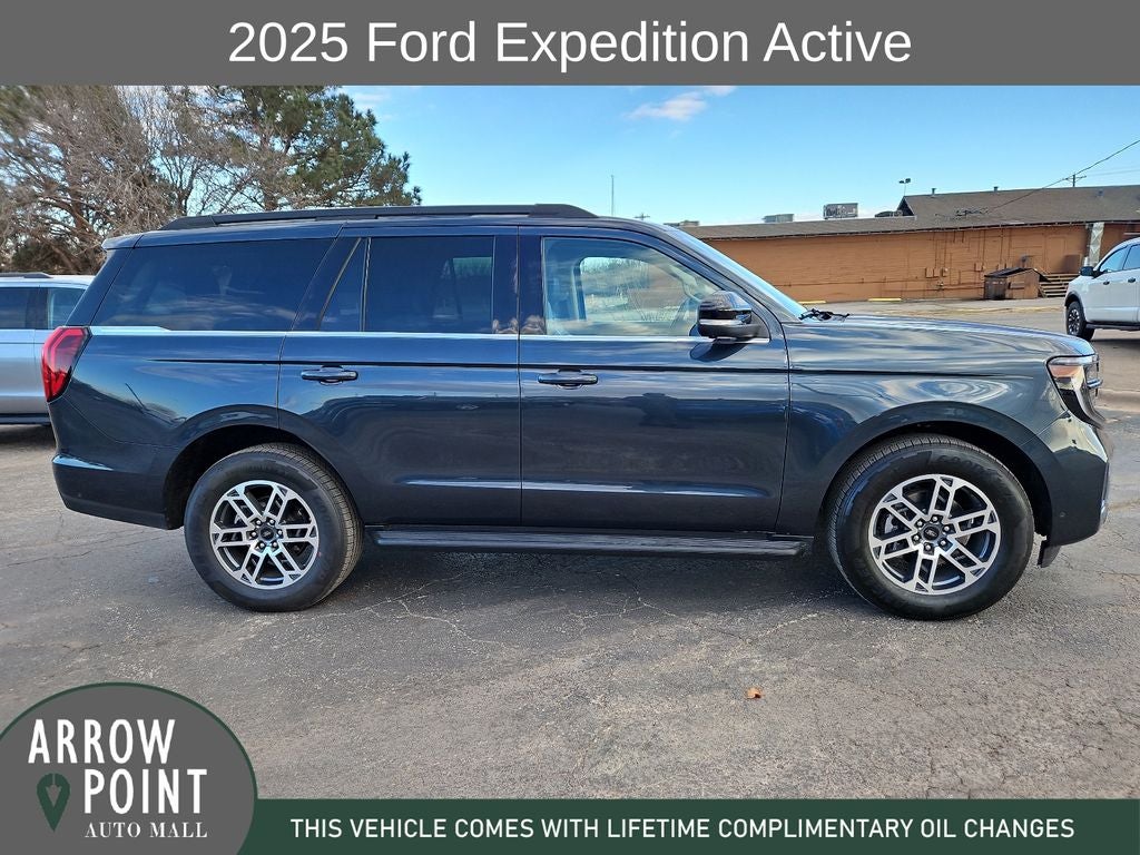 2025 Ford Expedition Active