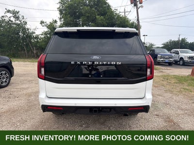 2025 Ford Expedition Active