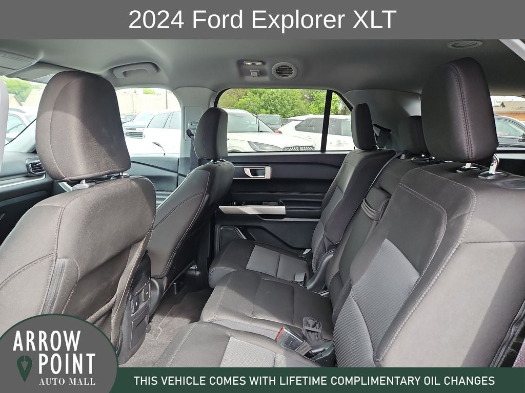 2024 Ford Explorer XLT