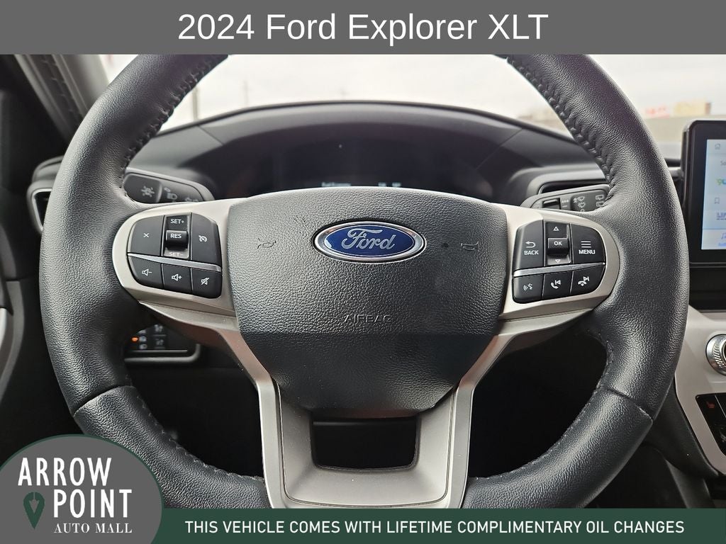 2024 Ford Explorer XLT