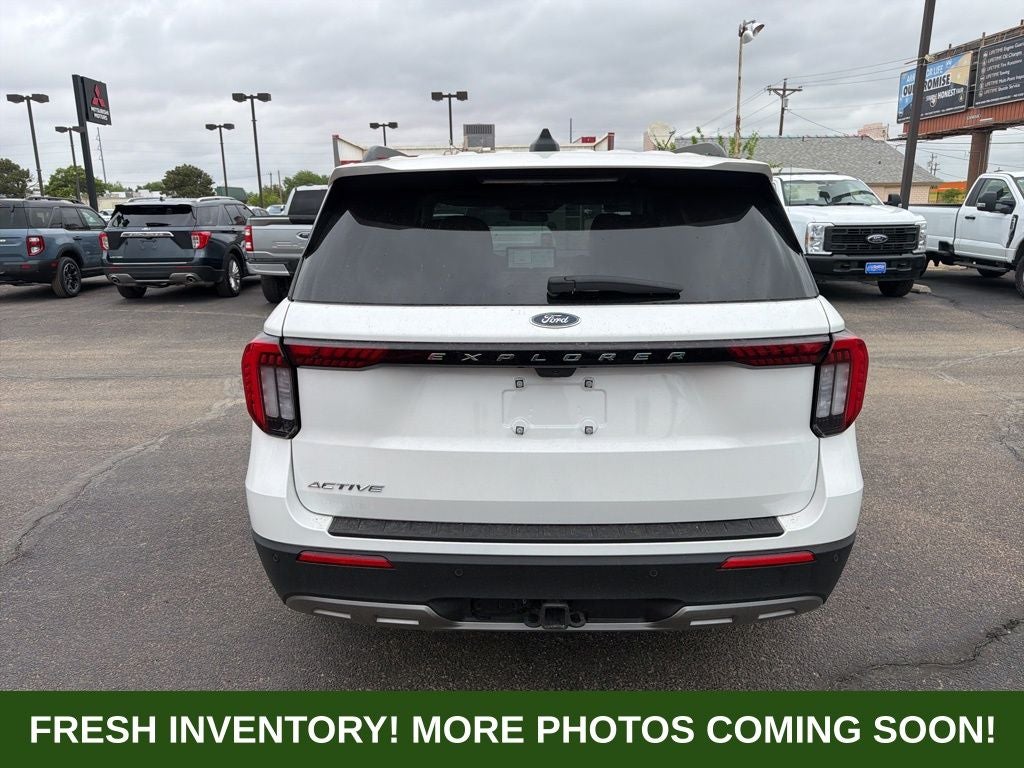 2025 Ford Explorer Active