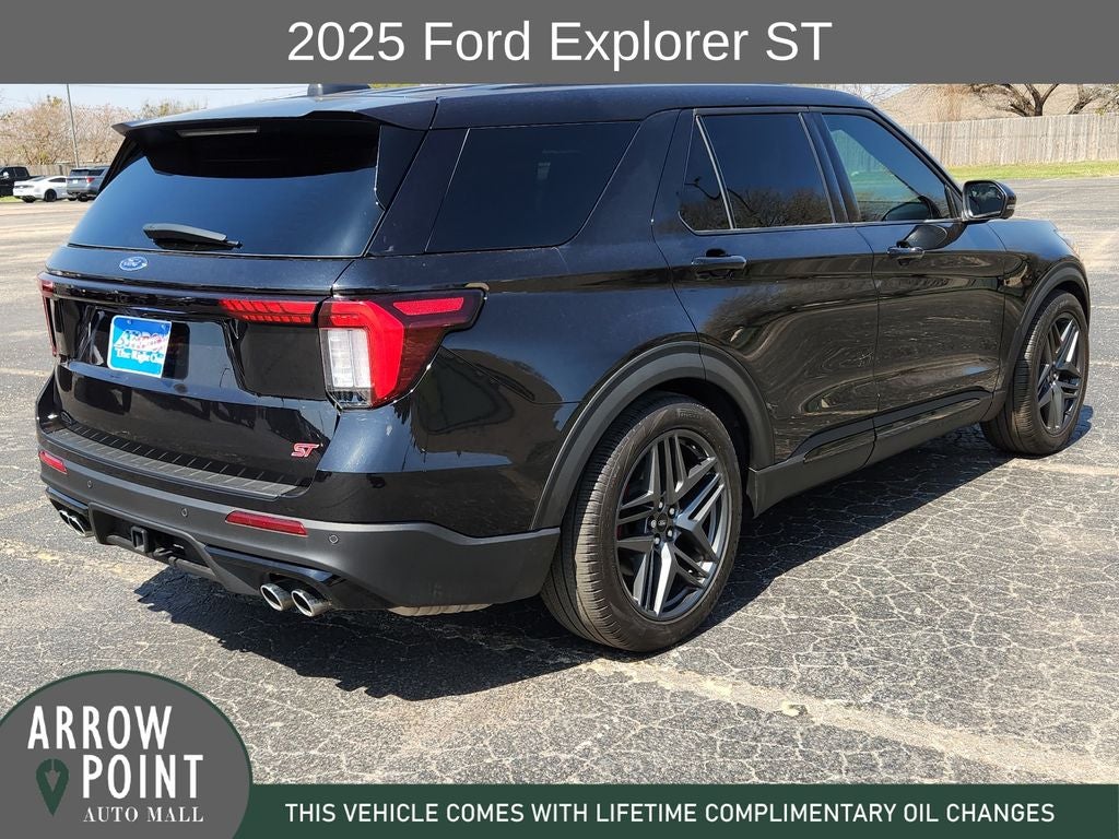 2025 Ford Explorer ST