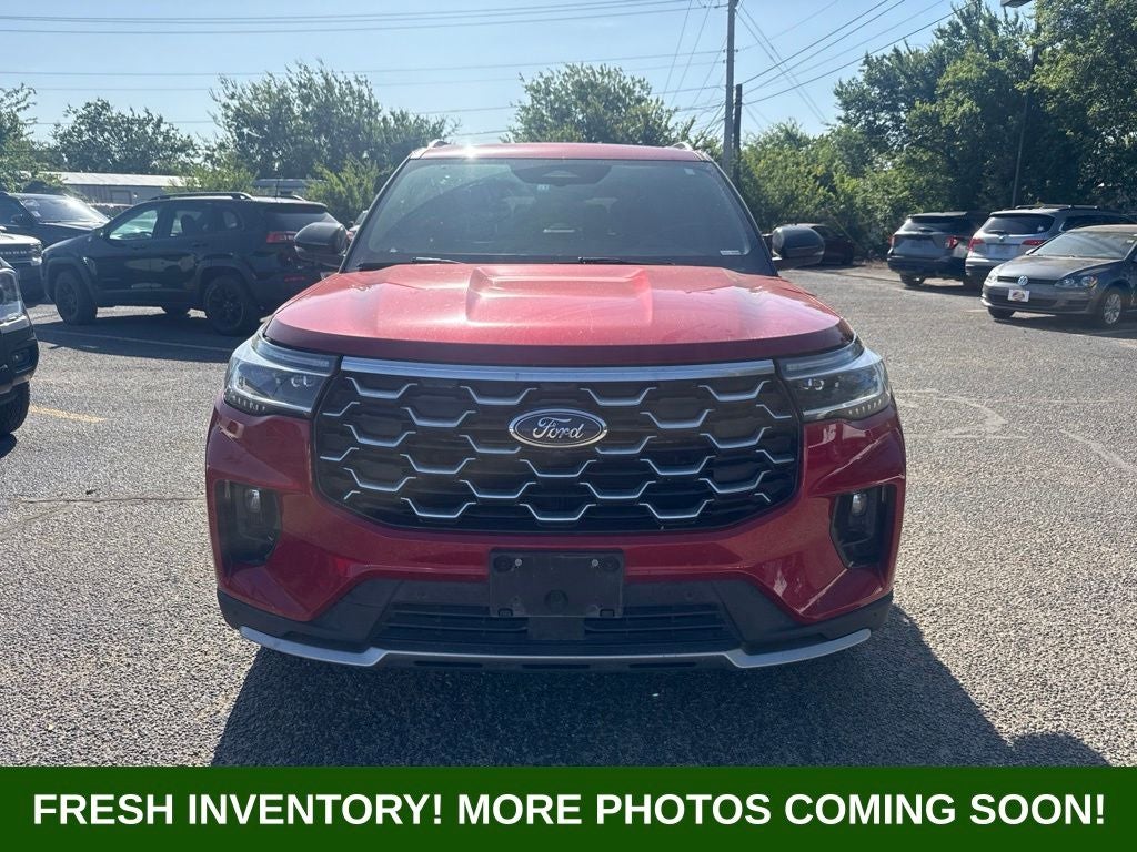 2025 Ford Explorer Platinum