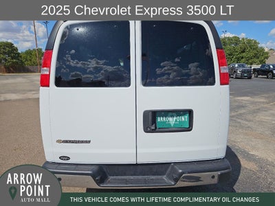 2025 Chevrolet Express 3500 LT Passenger