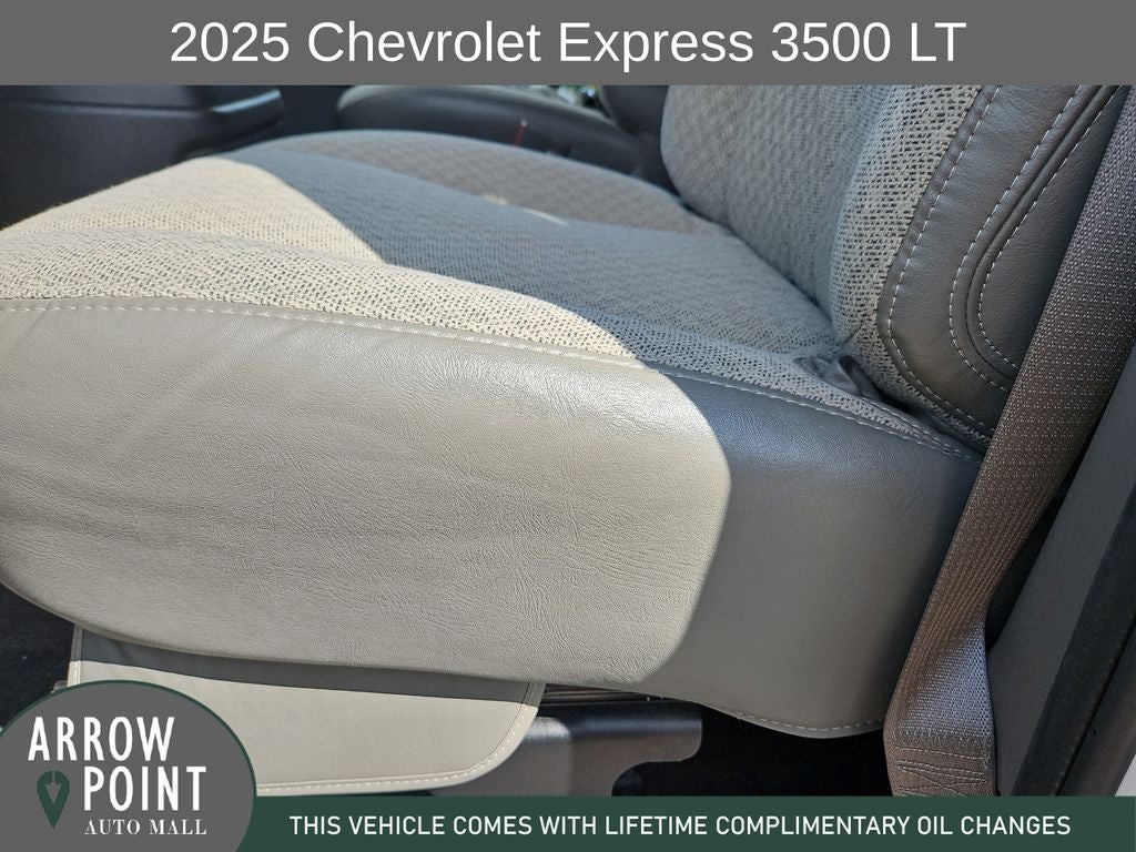 2025 Chevrolet Express 3500 LT Passenger
