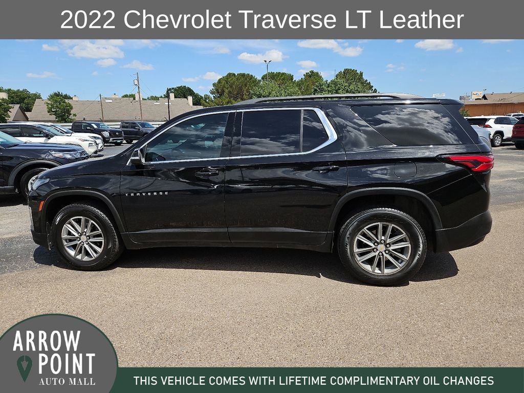 2022 Chevrolet Traverse LT Leather