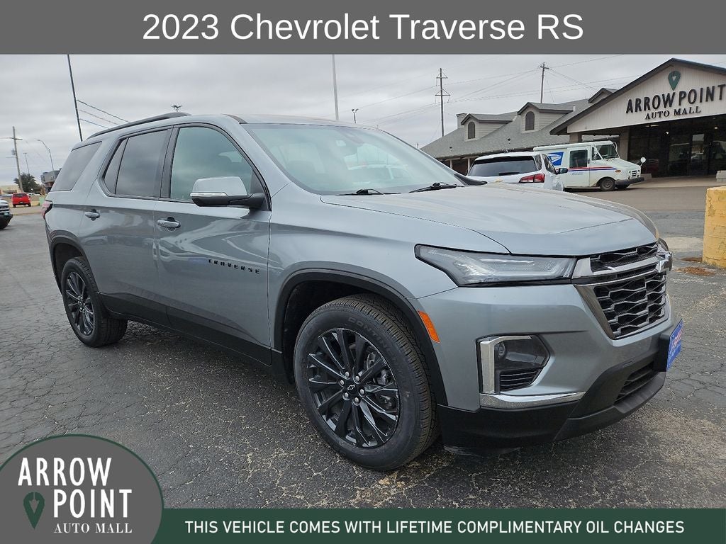 2023 Chevrolet Traverse RS