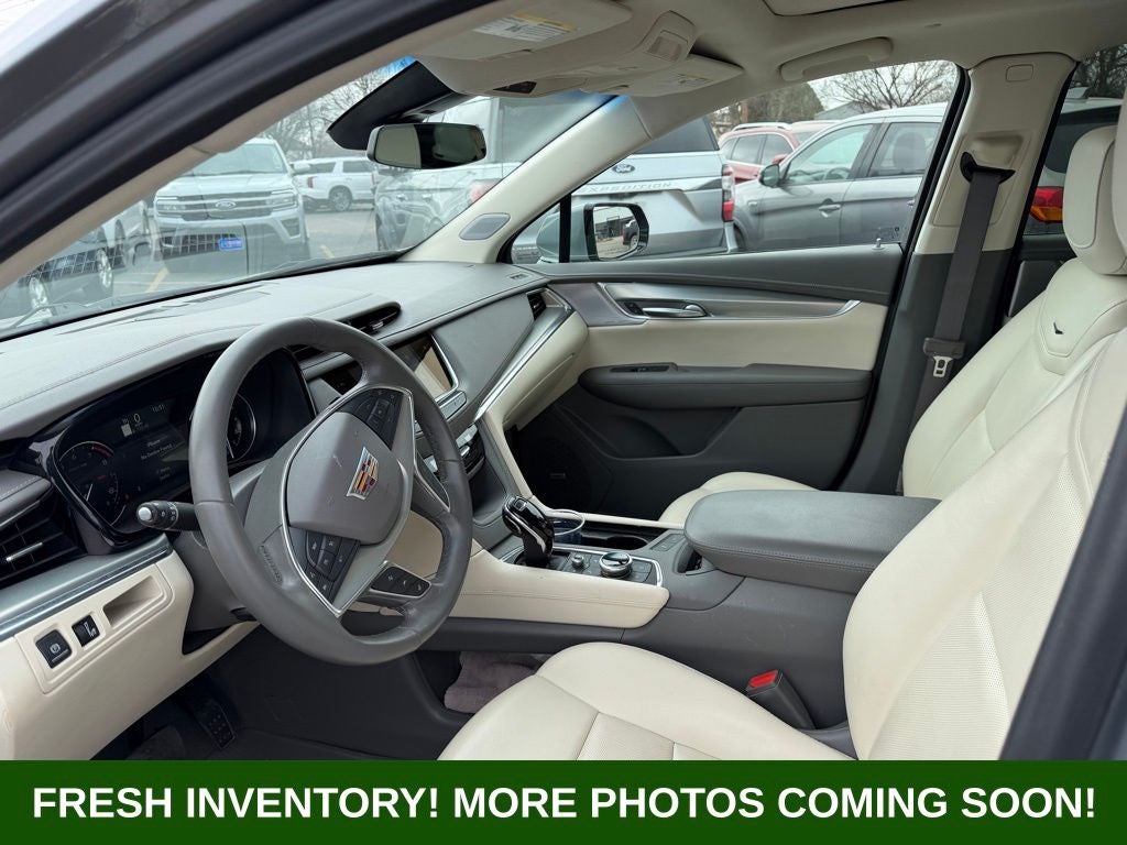 2025 Cadillac XT5 Premium Luxury