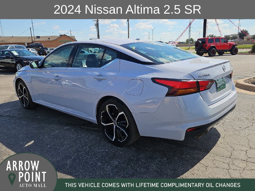 2024 Nissan Altima 2.5 SR