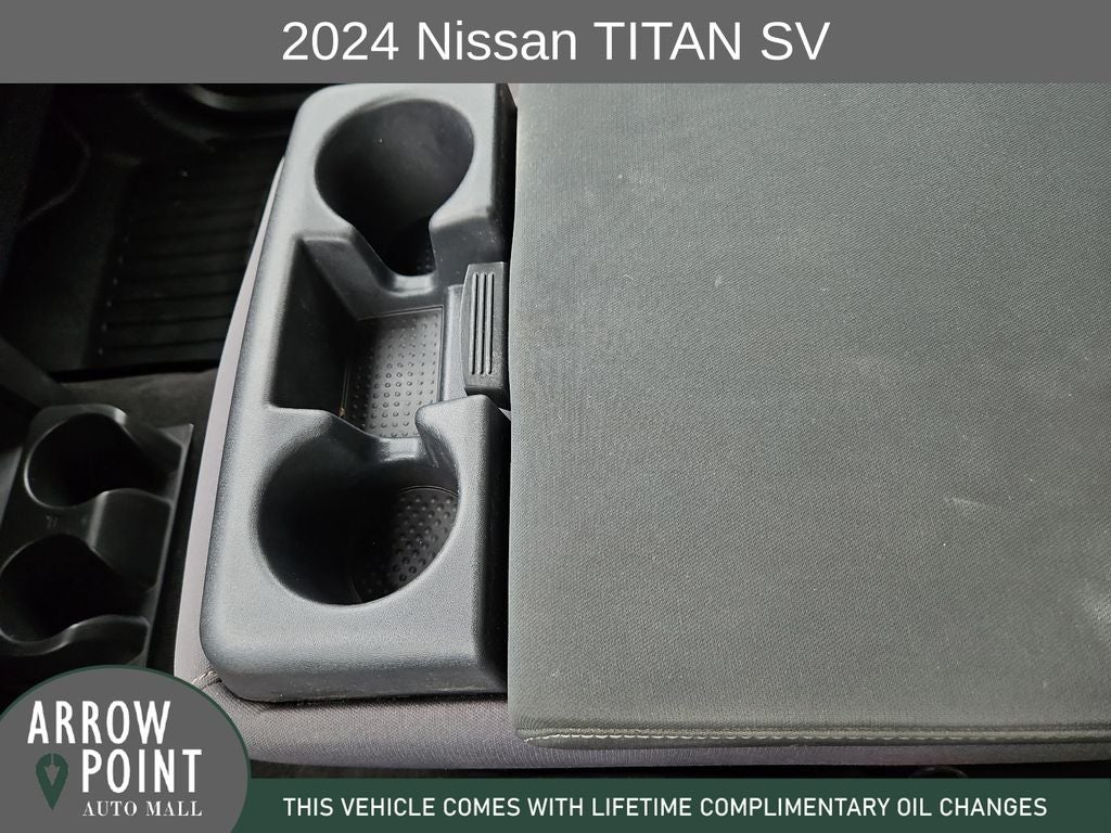2024 Nissan Titan SV