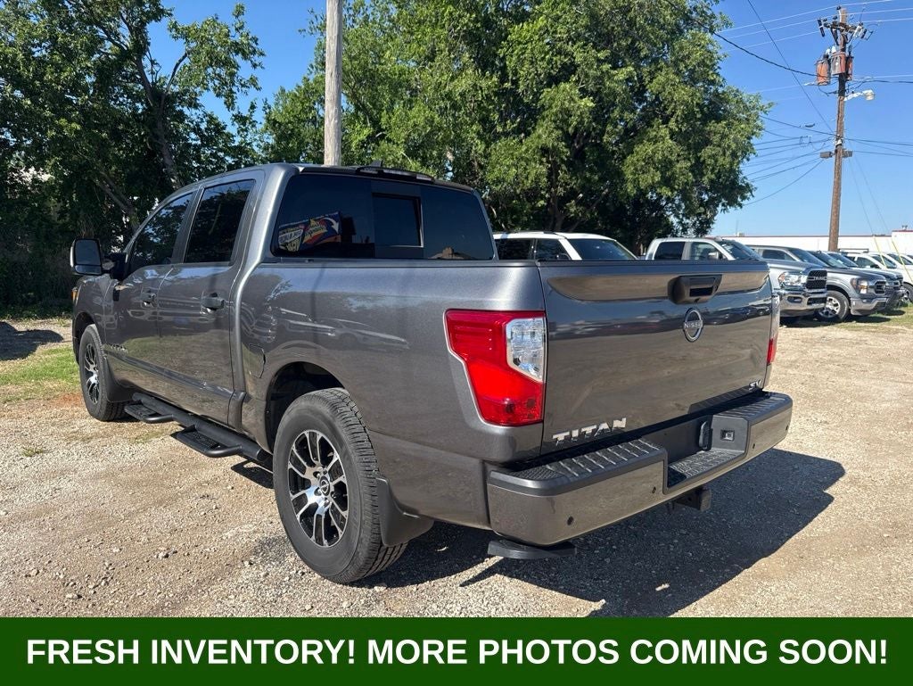 2024 Nissan Titan SV