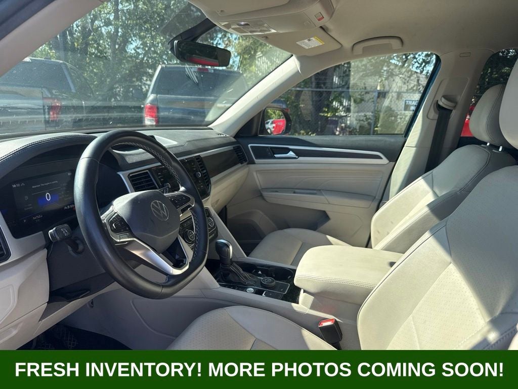 2022 Volkswagen Atlas 3.6L V6 SE w/Technology