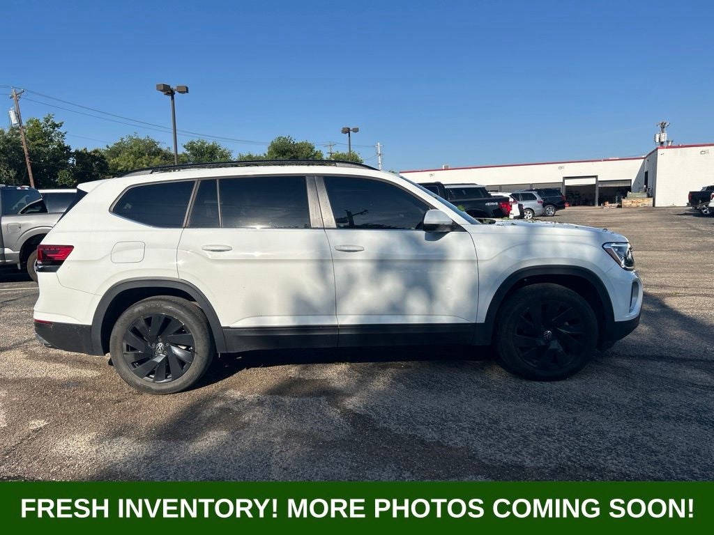 2024 Volkswagen Atlas 2.0T SE w/Technology