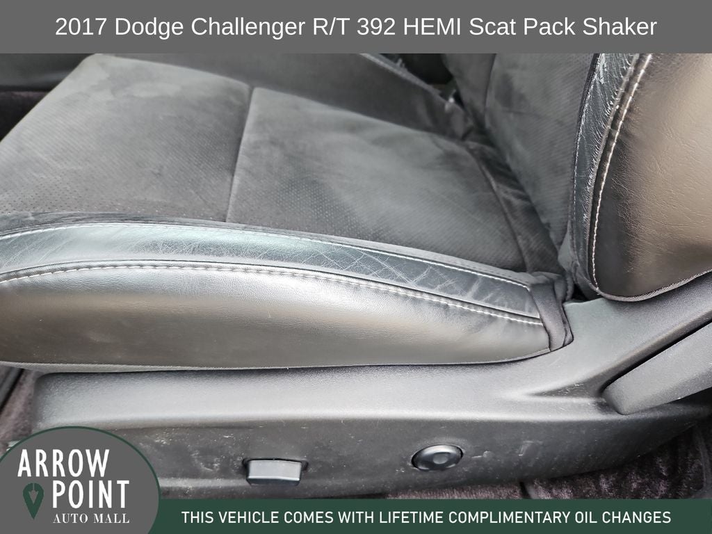 2017 Dodge Challenger 392 Hemi Scat Pack Shaker