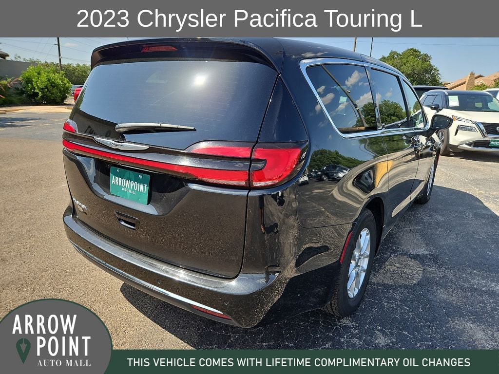 2023 Chrysler Pacifica Touring L