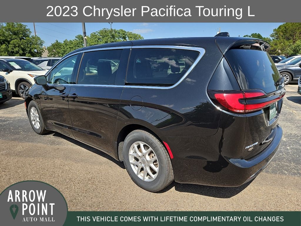 2023 Chrysler Pacifica Touring L