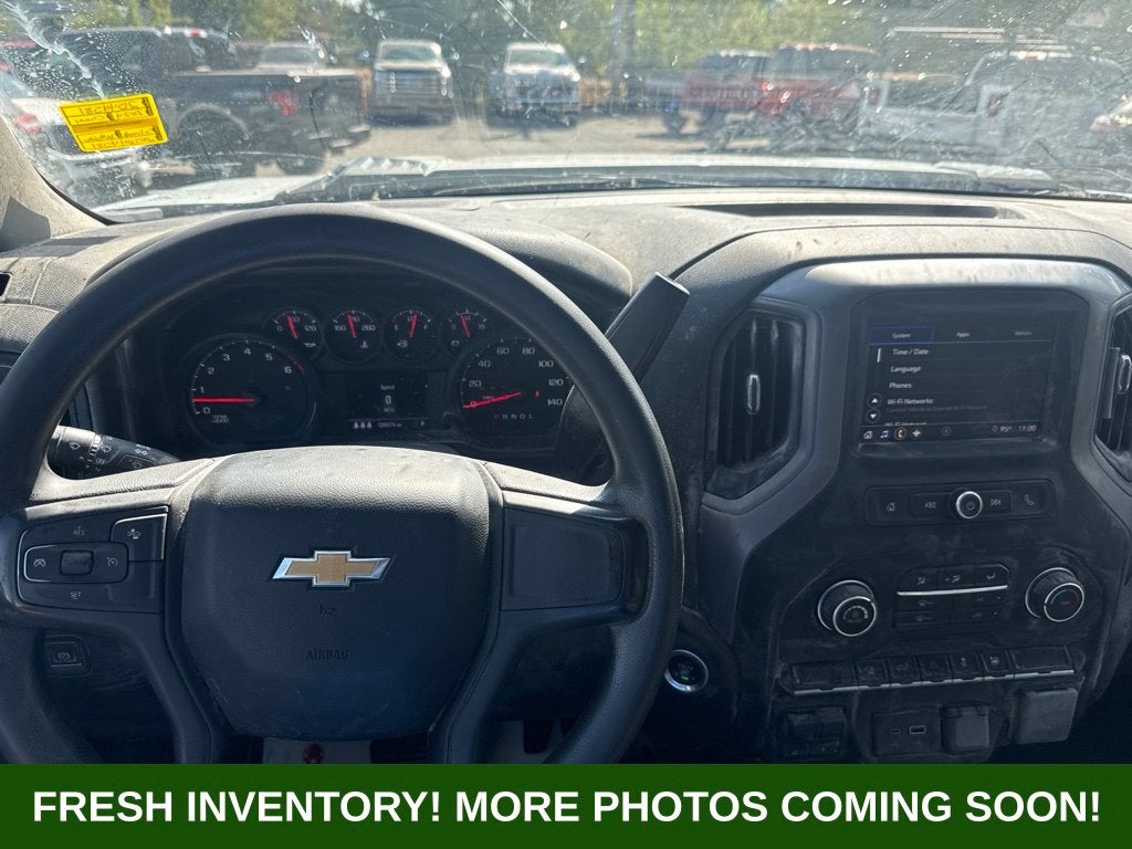 2024 Chevrolet Silverado 2500HD Custom
