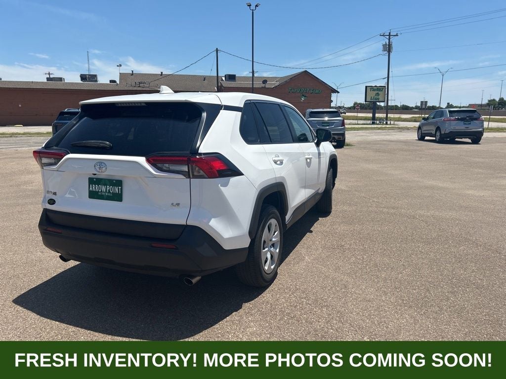 2024 Toyota RAV4 LE
