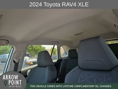 2024 Toyota RAV4 XLE