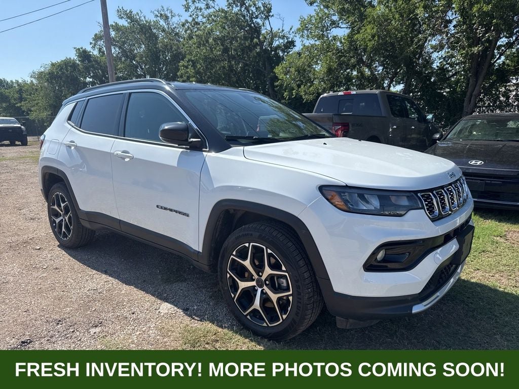 2025 Jeep Compass Limited 4X4's photo