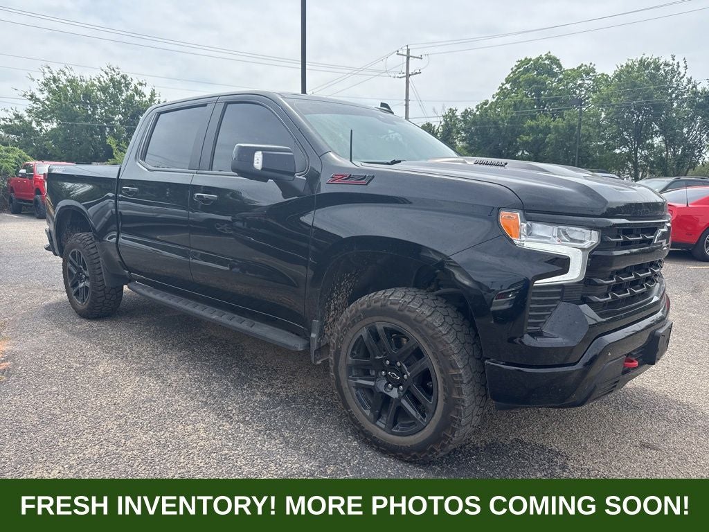 2022 Chevrolet Silverado 1500 LT Trail Boss 4X4 Crew Cab Short Box's photo