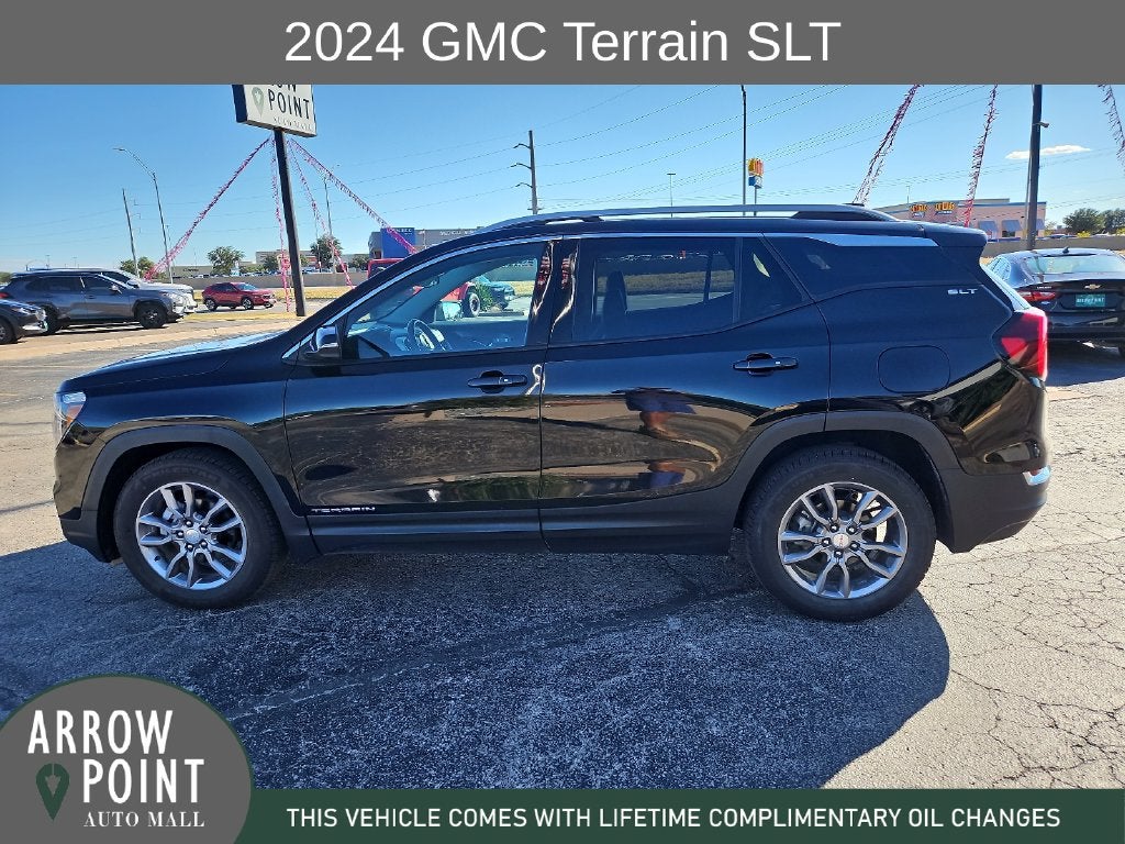 2024 GMC Terrain SLT