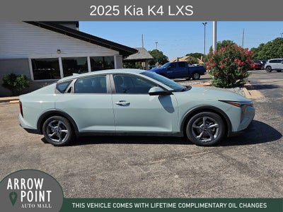 2025 Kia K4 LXS