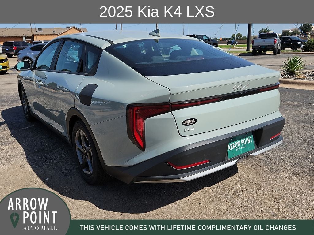 2025 Kia K4 LXS