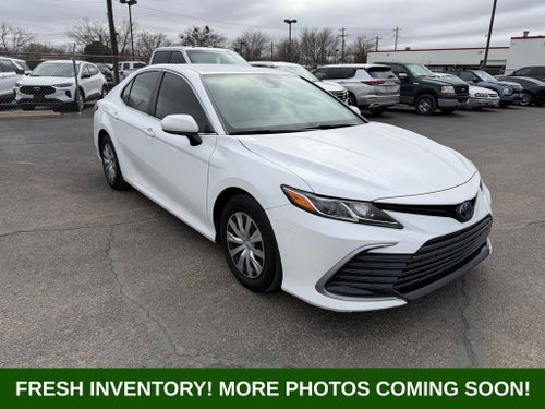 2022 Toyota Camry Hybrid LE