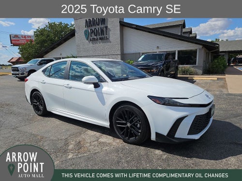 2025 Toyota Camry SE