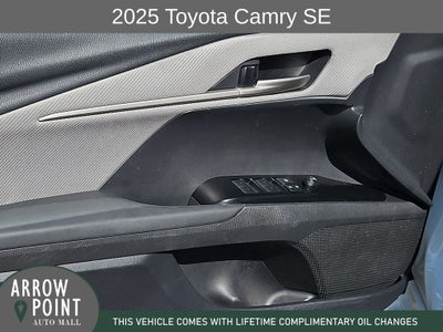 2025 Toyota Camry SE