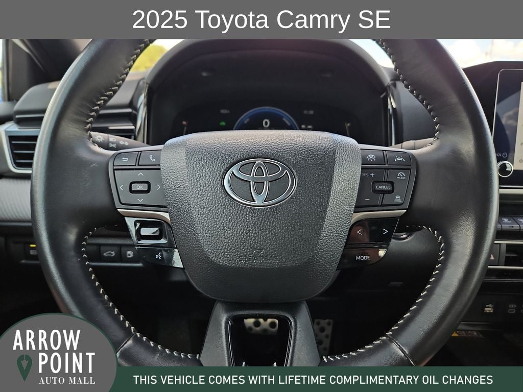 2025 Toyota Camry SE