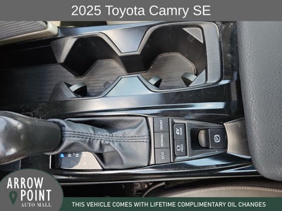 2025 Toyota Camry SE