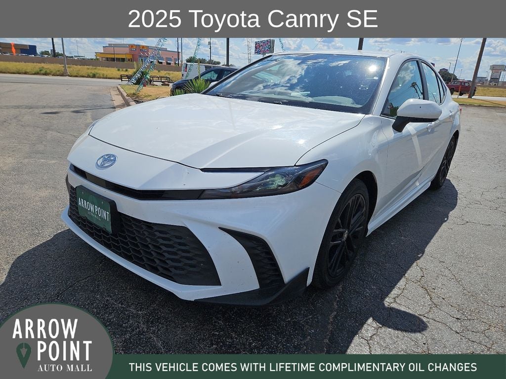 2025 Toyota Camry SE