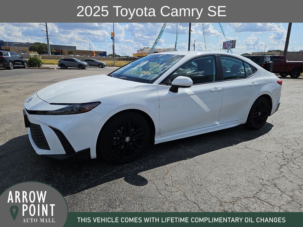 2025 Toyota Camry SE