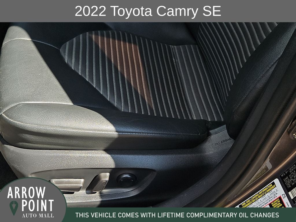 2022 Toyota Camry SE